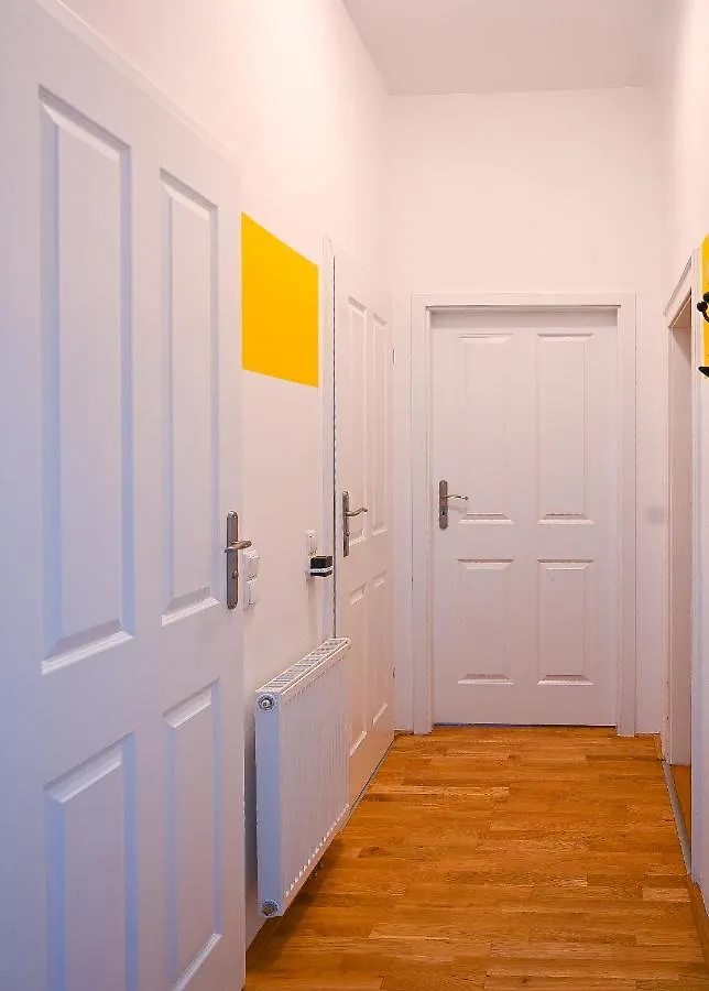 Backpacker Apartment Hofburg Wien