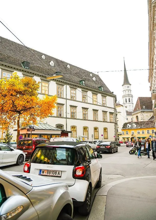 Backpacker Apartment Hofburg Vienna Austria